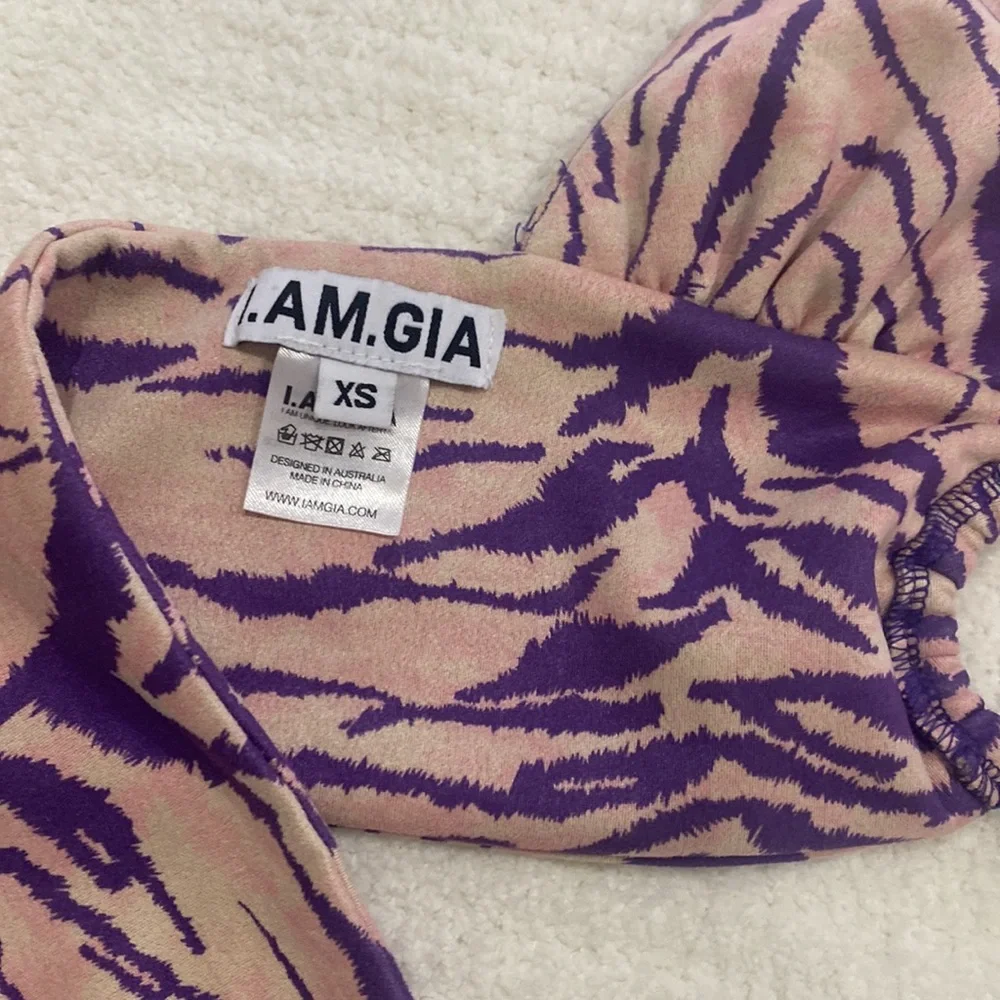 I.AM.GIA Set 💜 - Picture 9 of 11